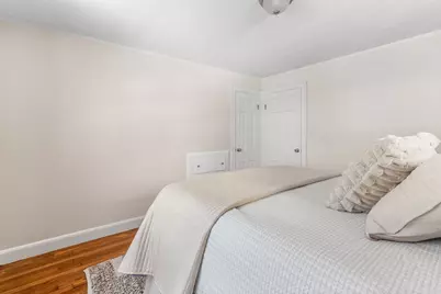 33 Harvard St, Arlington, MA 02476 - Photo 18