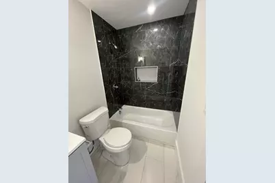 288-290 Providence Rd, Northbridge, MA 01588 - Photo 8