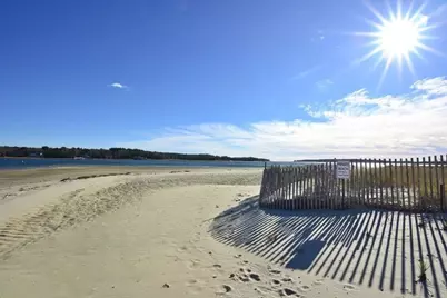 10 Surf Avenue, Wareham, MA 02571 - Photo 4