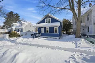 87 Fenwick St, Springfield, MA 01109 - Photo 2