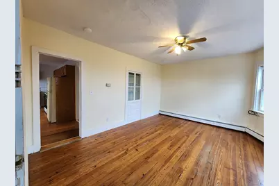 72 Derby St #3, Salem, MA 01970 - Photo 6