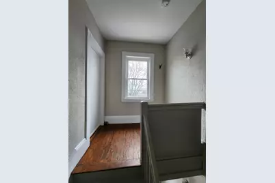 72 Derby St #3, Salem, MA 01970 - Photo 4