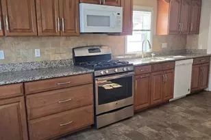 292 W Wyoming Ave, Melrose, MA 02176 - Photo 10