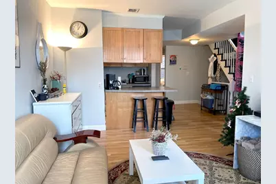 828 Huntington Ave #3, Boston, MA 02115 - Photo 2