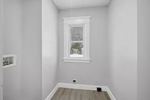 15-17 Sycamore St, Springfield, MA 01109 - Photo 6