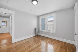 15-17 Sycamore St, Springfield, MA 01109 - Photo 12