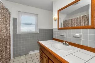 30 Llewellyn Dr, Westfield, MA 01085 - Photo 16