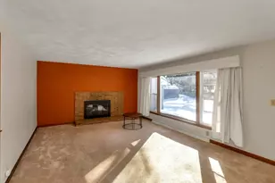 30 Llewellyn Dr, Westfield, MA 01085 - Photo 6