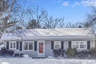 30 Llewellyn Dr, Westfield, MA 01085 - Photo 1