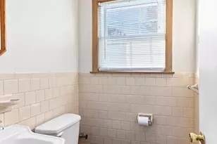 990 Pleasant St, Brockton, MA 02301 - Photo 22