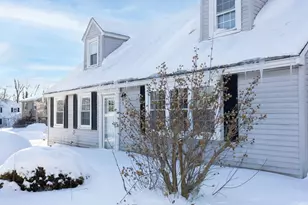 990 Pleasant St, Brockton, MA 02301 - Photo 2