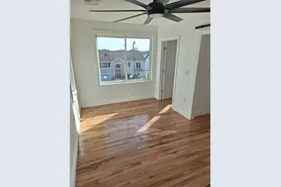 21 Boyden St, Fall River, MA 02721 - Photo 8