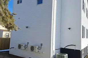 21 Boyden St, Fall River, MA 02721 - Photo 2