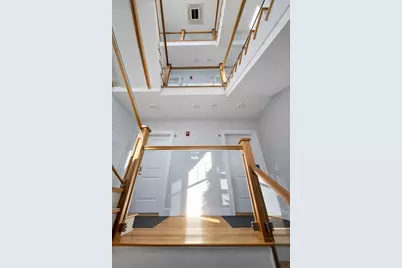 214-216 E Eagles St #6, Boston, MA 02128 - Photo 2