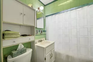 1563 Bridge St, Dracut, MA 01826 - Photo 16