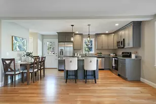 9 Waterman Wy, Middleborough, MA 02346 - Photo 2