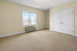 225 West Squantum, Quincy, MA 02169 - Photo 4