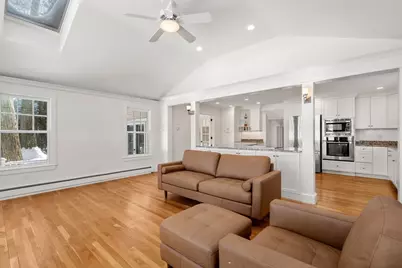 31 College Road, Wellesley, MA 02482 - Photo 10