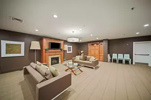 2420 Beacon St, Boston, MA 02467 - Photo 26