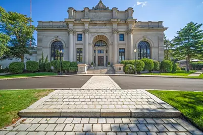 2420 Beacon Street #401, Boston, MA 02467 - Photo 42