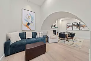 2420 Beacon St, Boston, MA 02467 - Photo 10