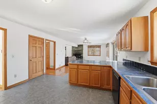 257 Boston Rd, Palmer, MA 01069 - Photo 10