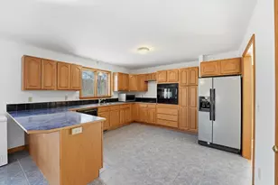 257 Boston Rd, Palmer, MA 01069 - Photo 8