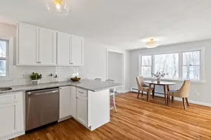 119 Van Norden Rd, Reading, MA 01867 - Photo 12