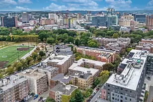 62 Queensberry St, Boston, MA 02215 - Photo 16