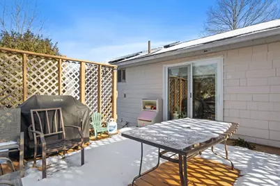 44 Arapahoe Rd, Bellingham, MA 02019 - Photo 18