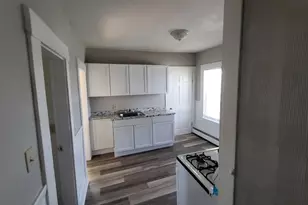 19 Delmont Ave, Lowell, MA 01852 - Photo 6