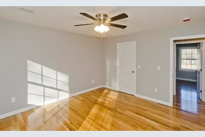 42 Loopley, Ludlow, MA 01056 - Photo 18