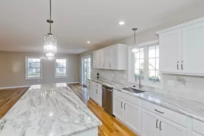 42 Loopley, Ludlow, MA 01056 - Photo 4