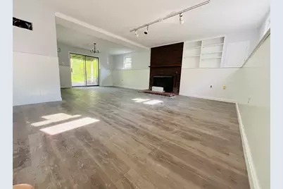 1 Donald Cir, Andover, MA 01810 - Photo 8