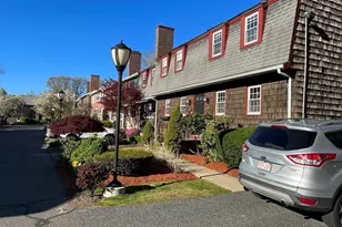 28 Shackle Way, Swampscott, MA 01907 - Photo 2