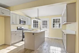 120 Townsend Sreet, Pepperell, MA 01463 - Photo 6