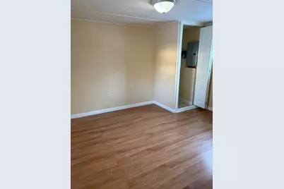 27 Smith St #11, Norton, MA 02766 - Photo 8