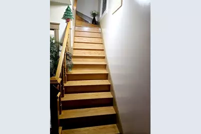 9 Hill St, Taunton, MA 02780 - Photo 10