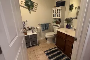 216 Reservoir St, Holden, MA 01520 - Photo 8