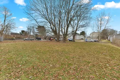 76 Plain St, Taunton, MA 02780 - Photo 26