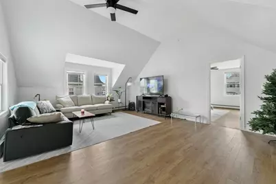 76 Plain St, Taunton, MA 02780 - Photo 10