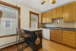 30 Clarendon Ave, Somerville, MA 02144 - Photo 4