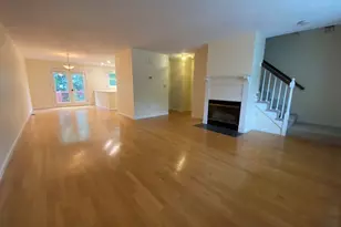 1047 Washington St, Newton, MA 02465 - Photo 4