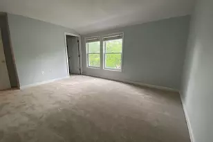 1047 Washington St, Newton, MA 02465 - Photo 10