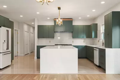 140 York St, Canton, MA 02021 - Photo 4