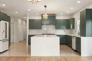 140 York St, Canton, MA 02021 - Photo 4