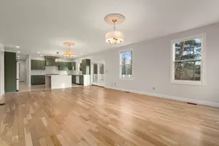 140 York St, Canton, MA 02021 - Photo 8