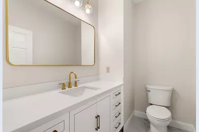 140 York St, Canton, MA 02021 - Photo 14