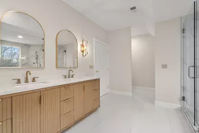 140 York St, Canton, MA 02021 - Photo 18