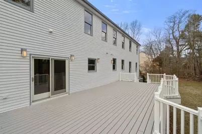 140 York St, Canton, MA 02021 - Photo 24